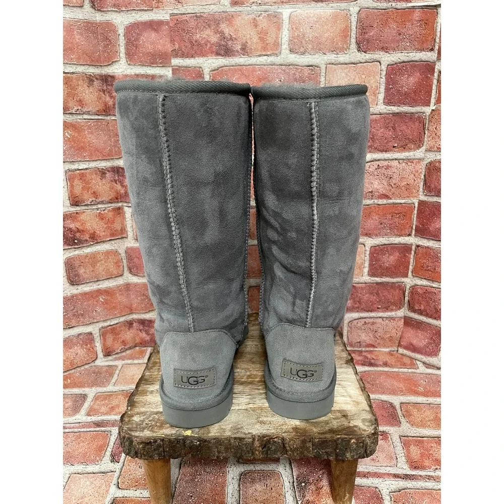 UGG Classic Tall II Grey Suede Sheepskin Boots 1016224 Womens Size 7